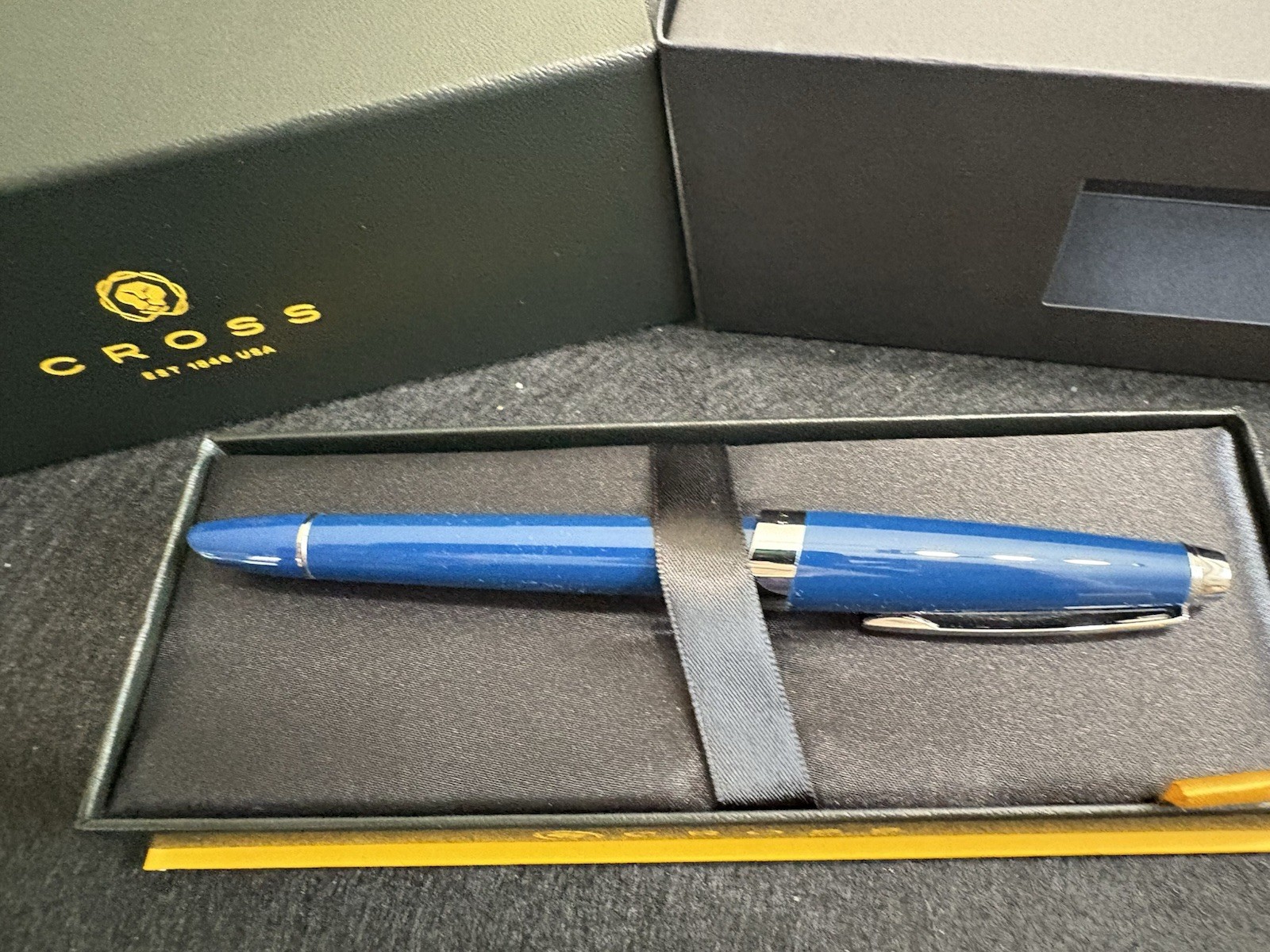 CROSS Aventura Starry Blue Fountain Pen Medium Nib AT0156-2MS w/ Premium Box