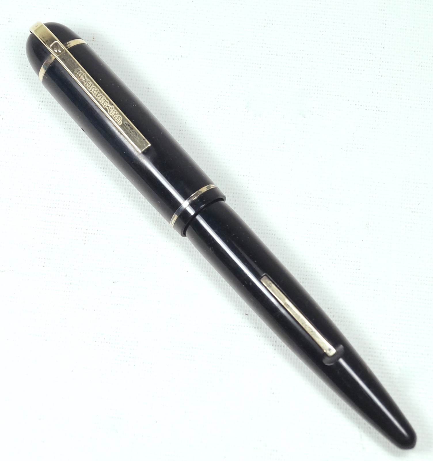 Restored 1940s Eversharp Skyline Lever Fill Fountain Pen Black 14k Nib New Sac