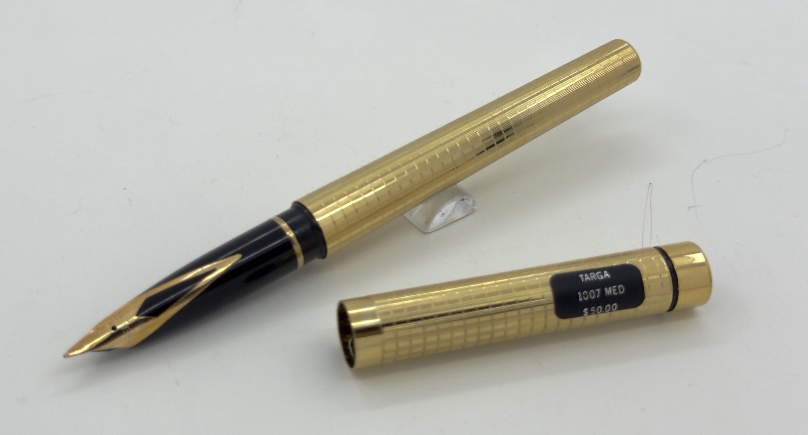 1976-79 Sheaffer 1007 Checkered GP Targa Fountain Pen 14k M., Converter