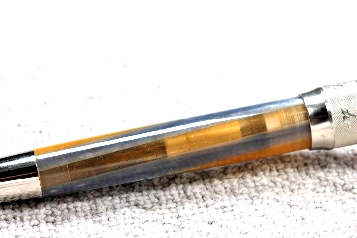 PINEIDER ARCO BYSANTIUM FOUNTAIN PEN – GOLD STONE (LIMITED EDITION) 14K EF NIB