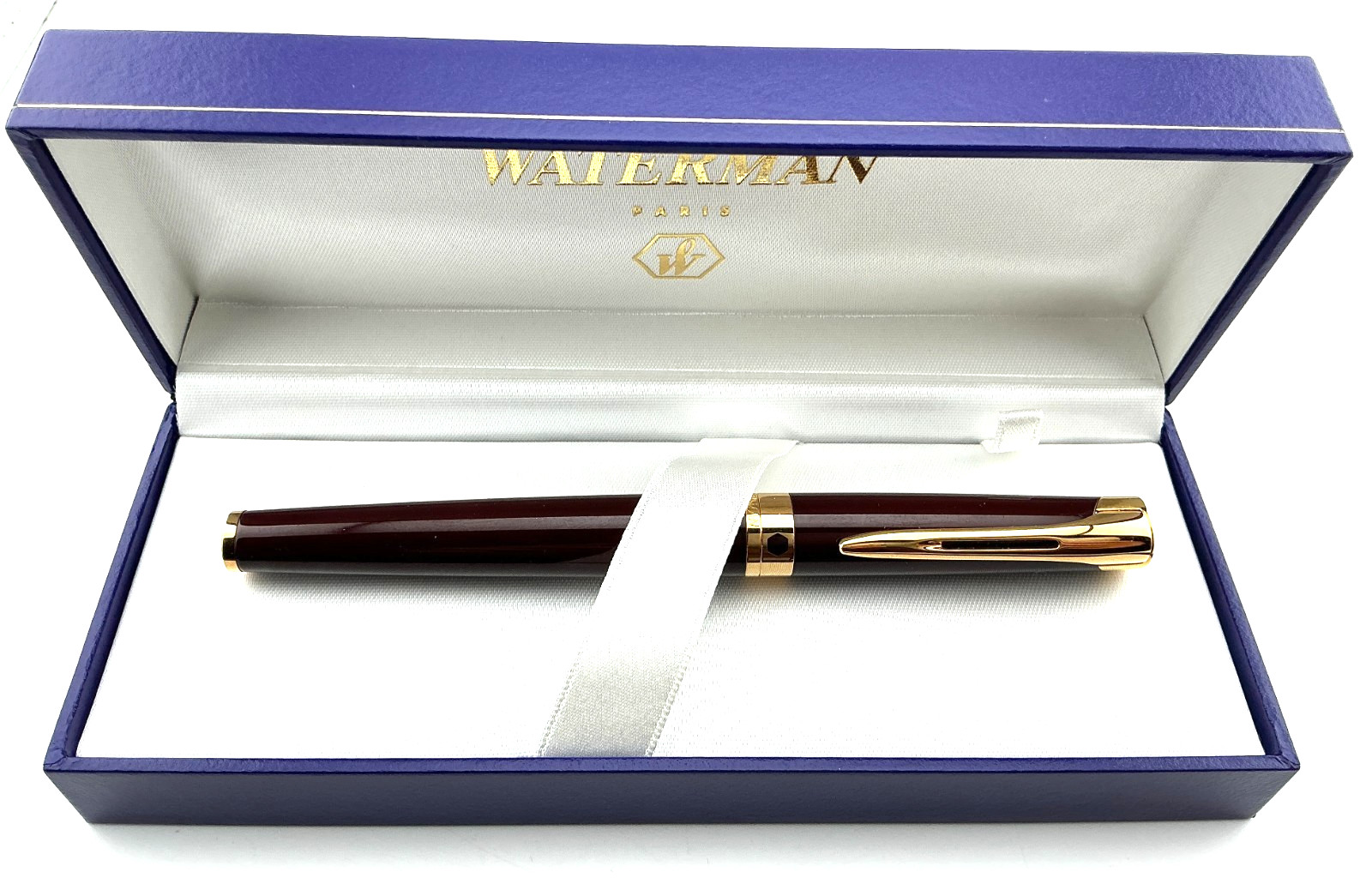 WATERMAN L’etalon Fountain Pen BURGUNDY 18K Med NEW