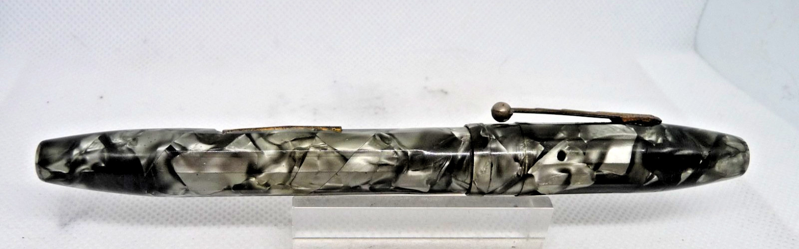 Epenco Vintage 10 sided Lever Fill Gray Fountain Pen-working-fine point