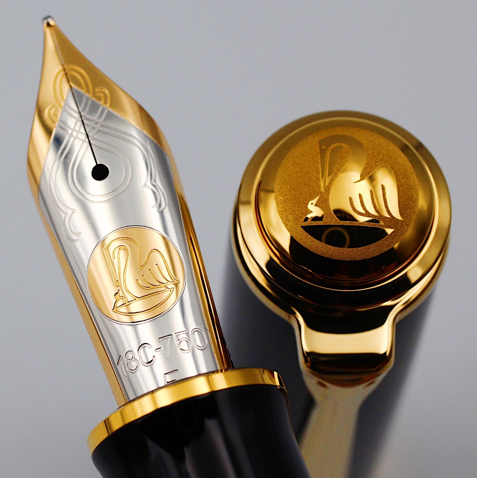 [New unused]Pelikan Souveran M1000 Fountain Pen Nib F Black w/box & ink