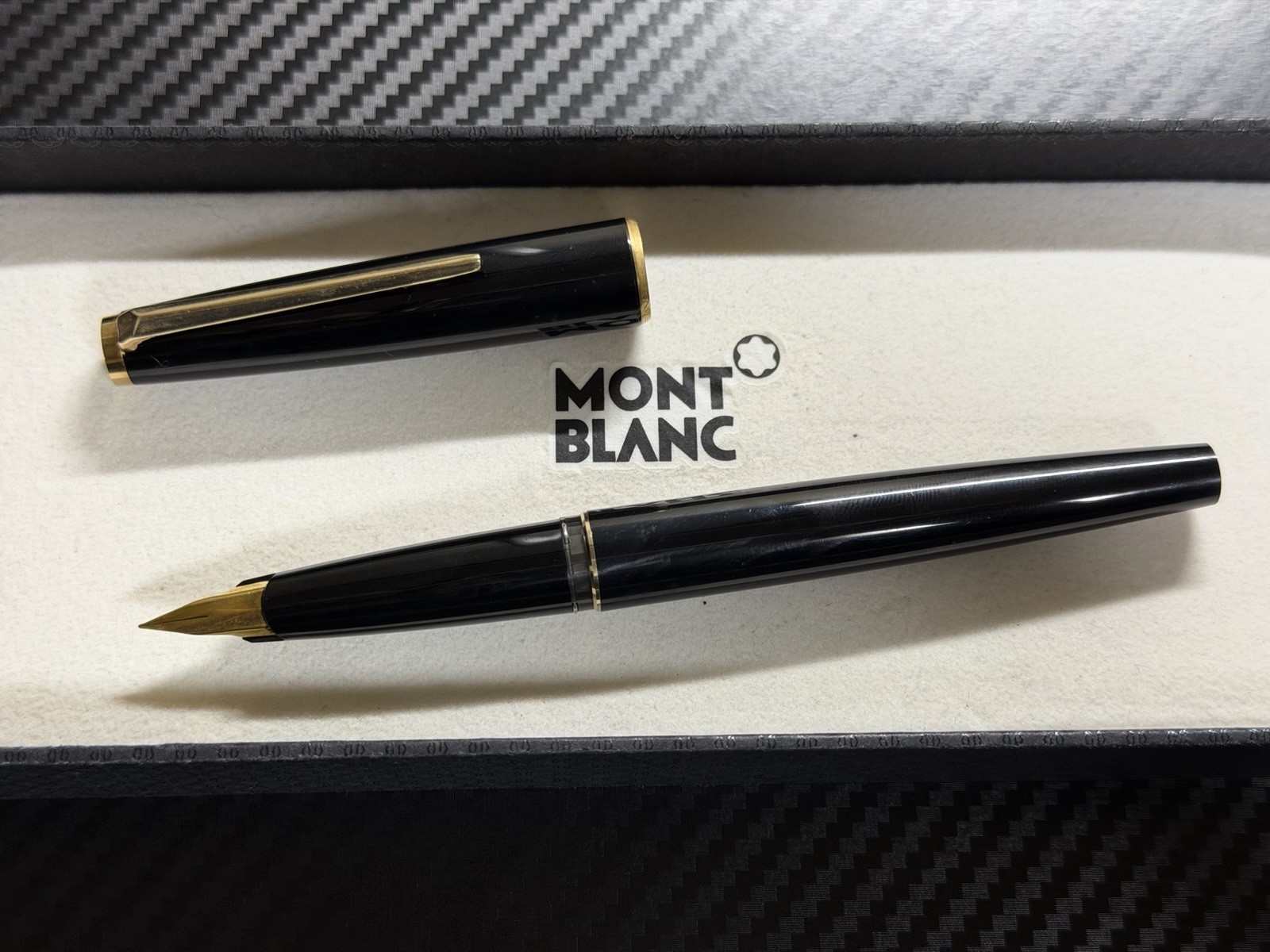 Montblanc No.310 Black Fountain Pen EF Near Mint