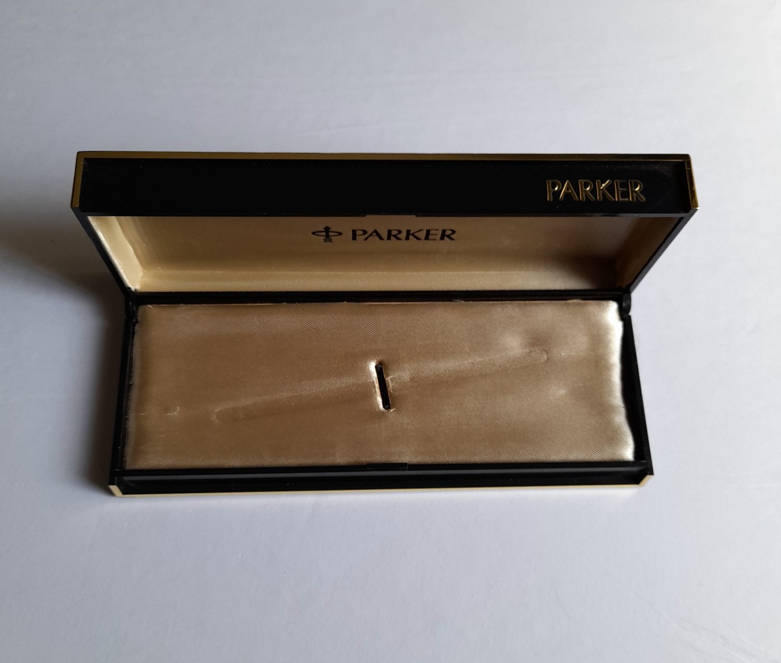 Vintage Parker Empty Box – With No Pen – NOS