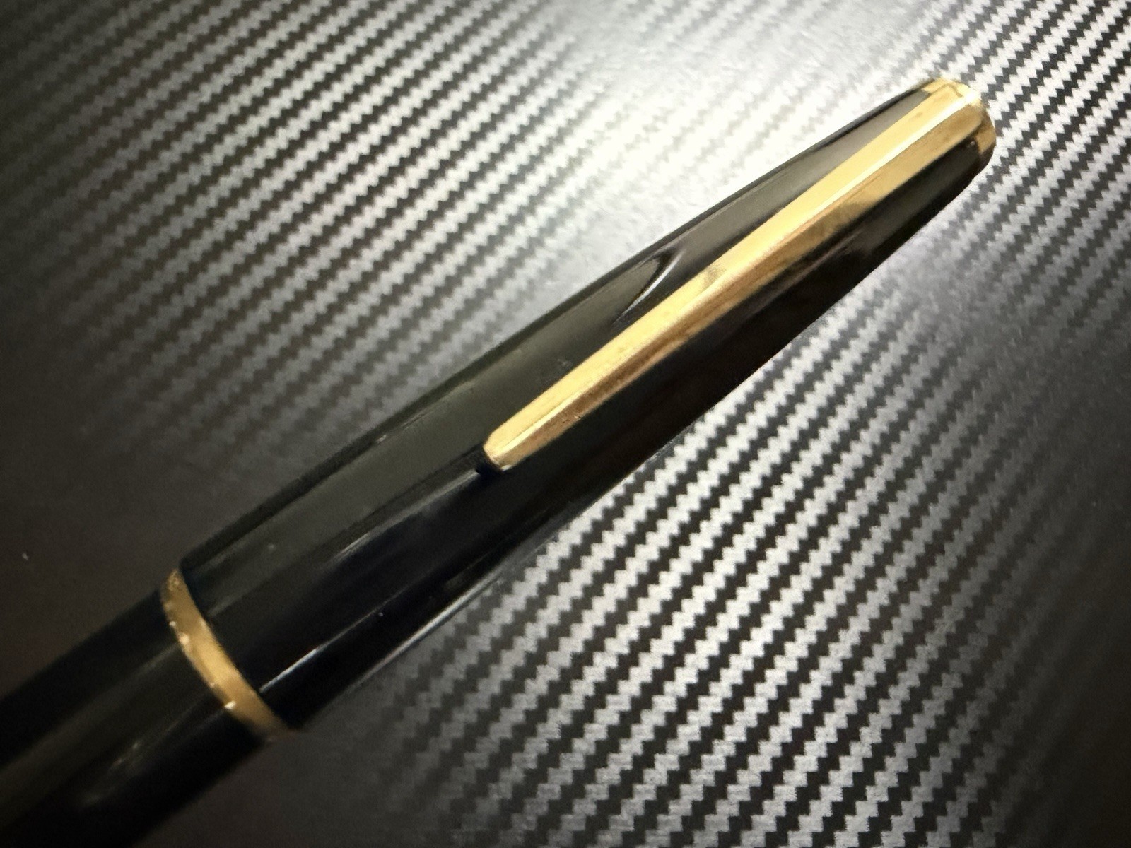 Montblanc No.310 Black Fountain Pen EF Near Mint