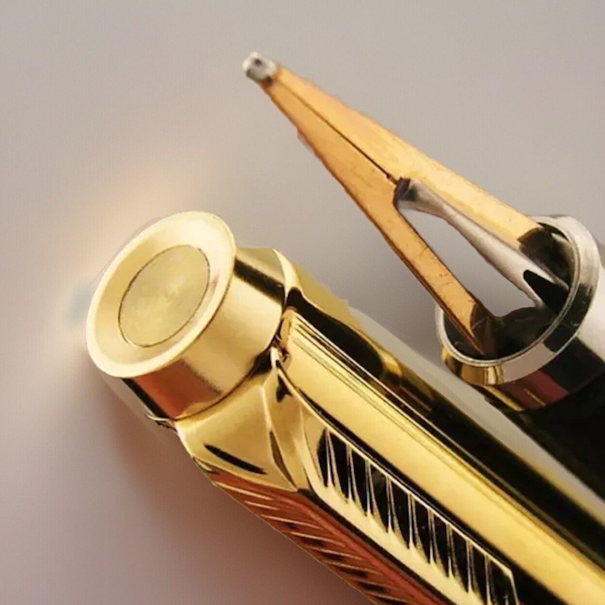 Parker 180 Imperial Fountain Pen ~ 14K F-BR Nib ~ New Old Stock ~ Converter