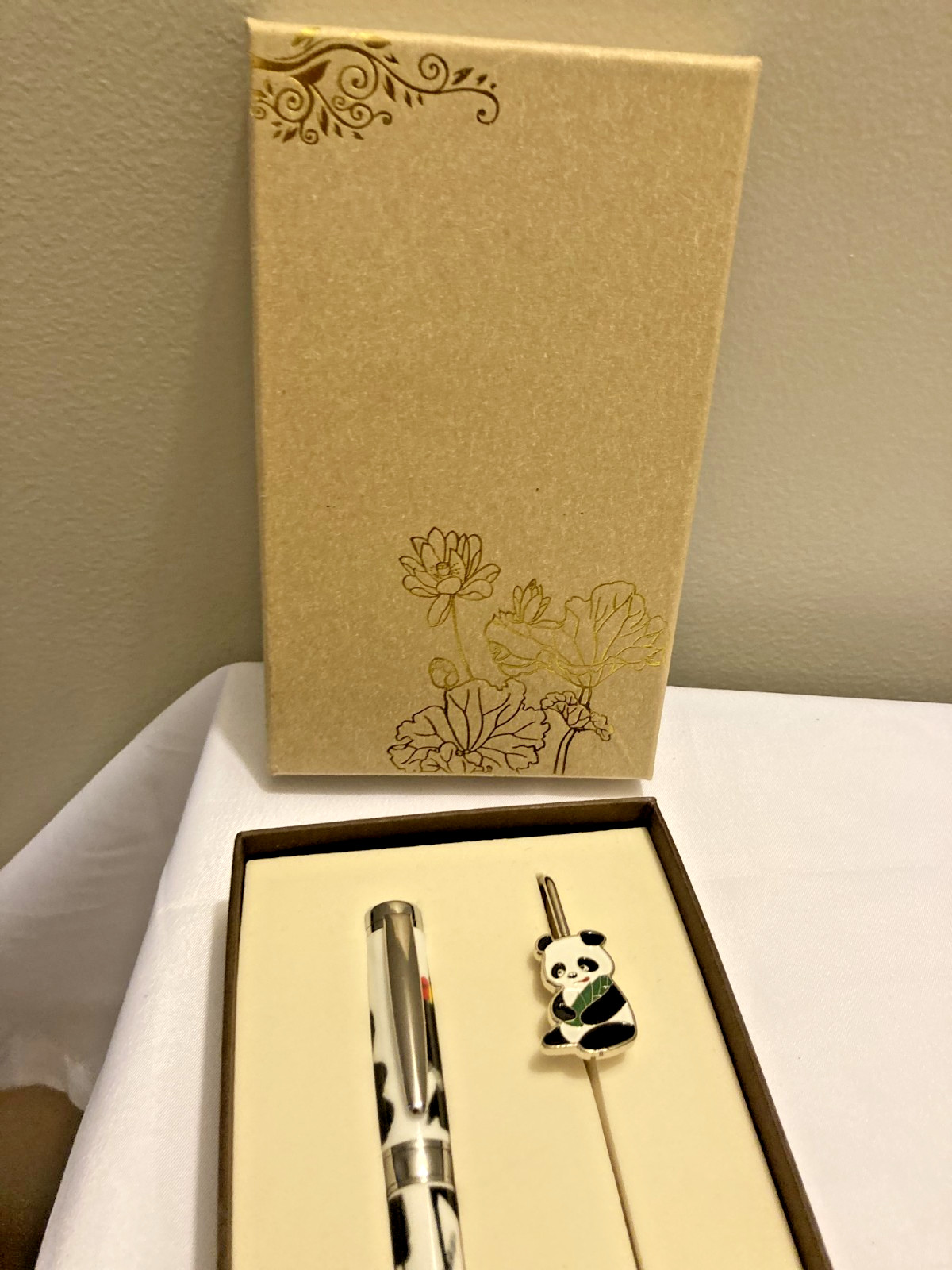 Gift Set with Chinese Motif Ball Point Pen & Matching Bookmark Featuring Panda