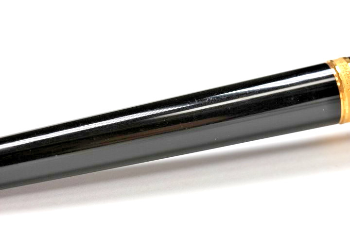 PARKER PREMIER FOUNTAIN PEN HAS CUSTOM GROUND NIB TO A MEDIUM REVERSE OBLIQUE