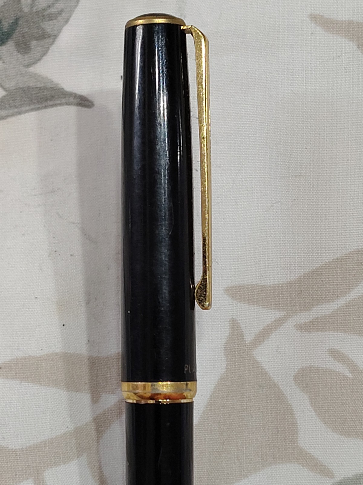 Platinum Black Plastic Fountain Pen With Gold Plated Medium Nib