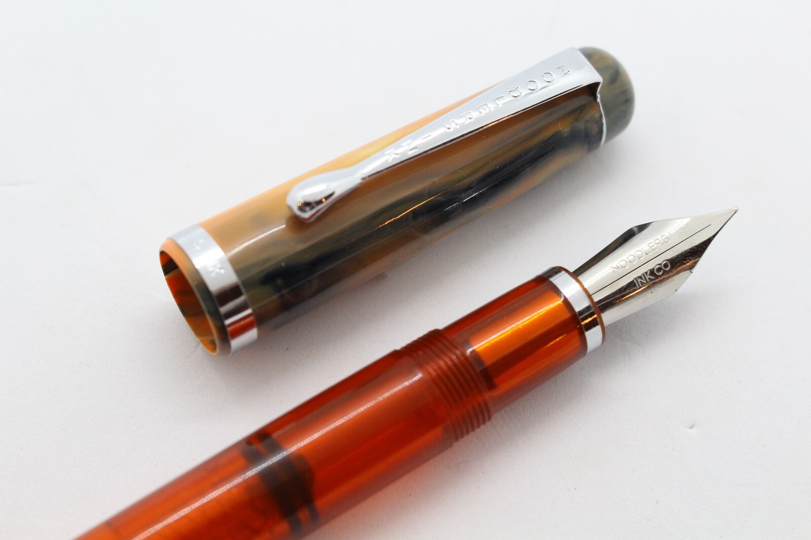 NOODLERS TIGER TORTOISE KONRAD PISTON FLEX NIB FOUNTAIN PEN