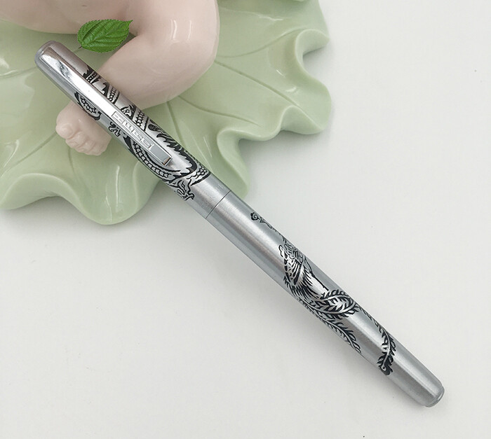 EARLY PEN Vintage HERO 841 Fountain Pen Luck Happine Dragon & Phoenix Collection