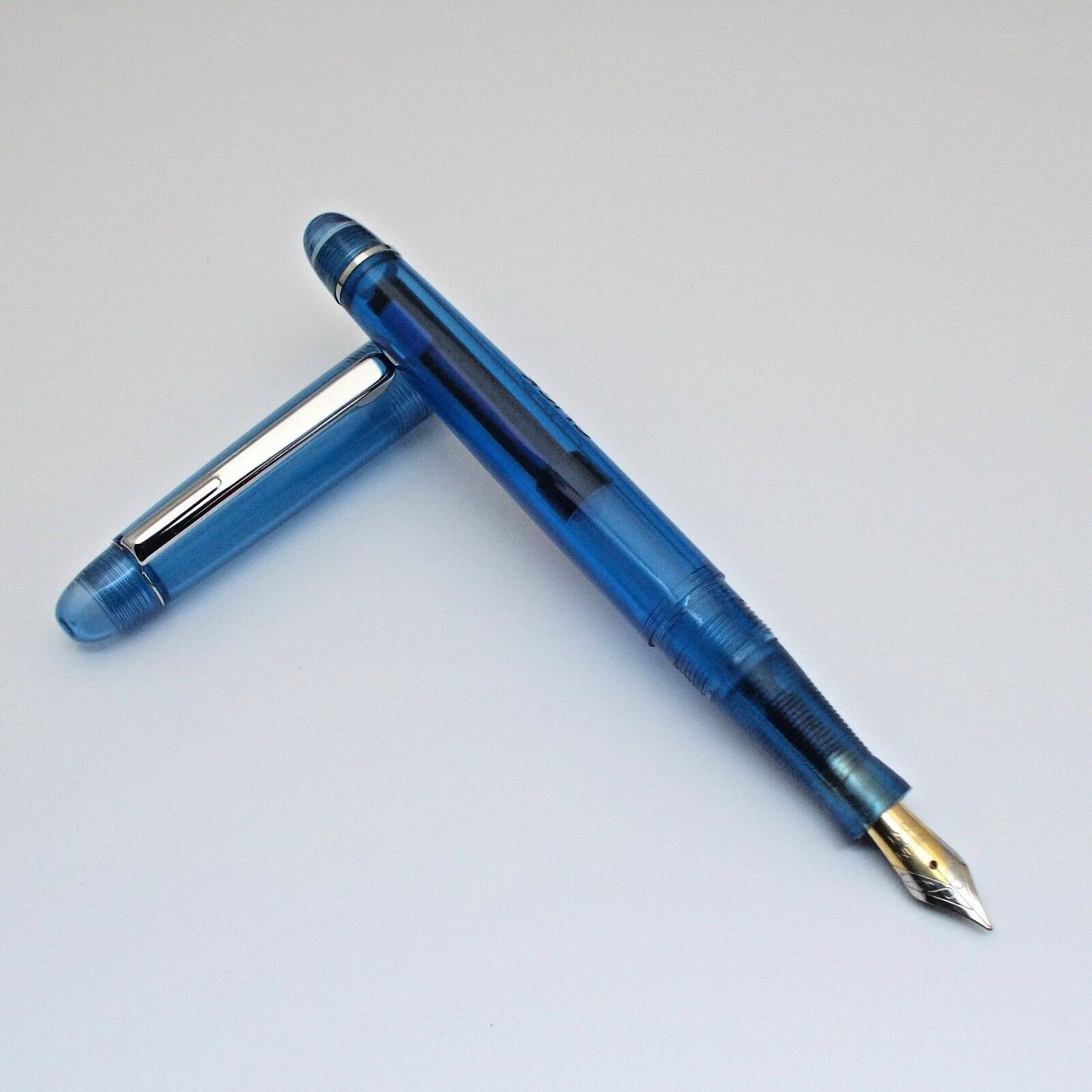 Click Signature Translucent Fountain Pen with 3-in-1 Filling System – Blue