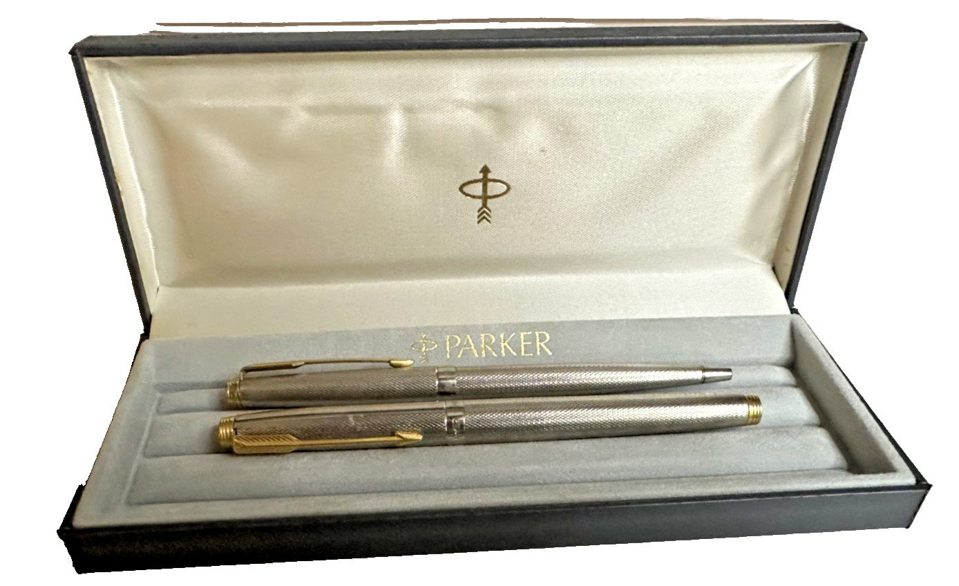 Parker France Fountain Pen & Retractable Ballpoint Pen Set 18K Gold Nib Boxed