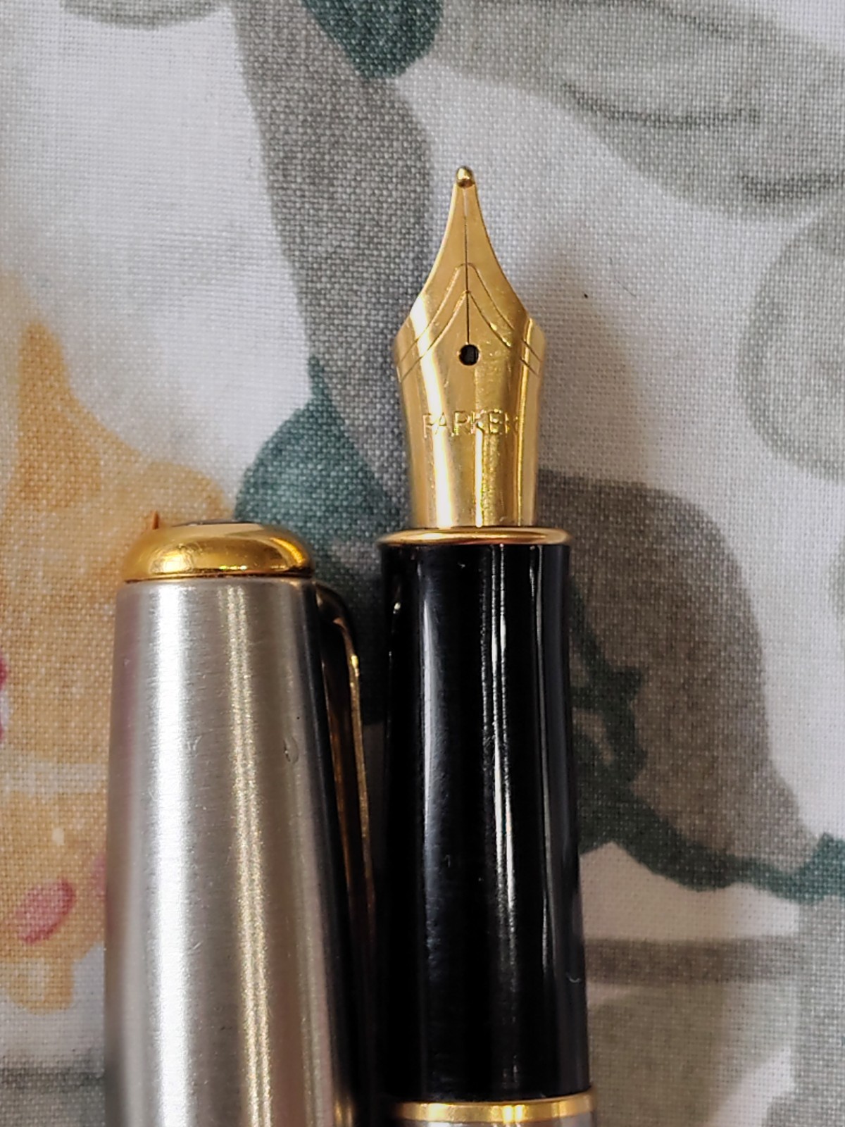 Parker Sonnet Stainless Steel Cap, Barrel With Medium Nib Fountain pen France