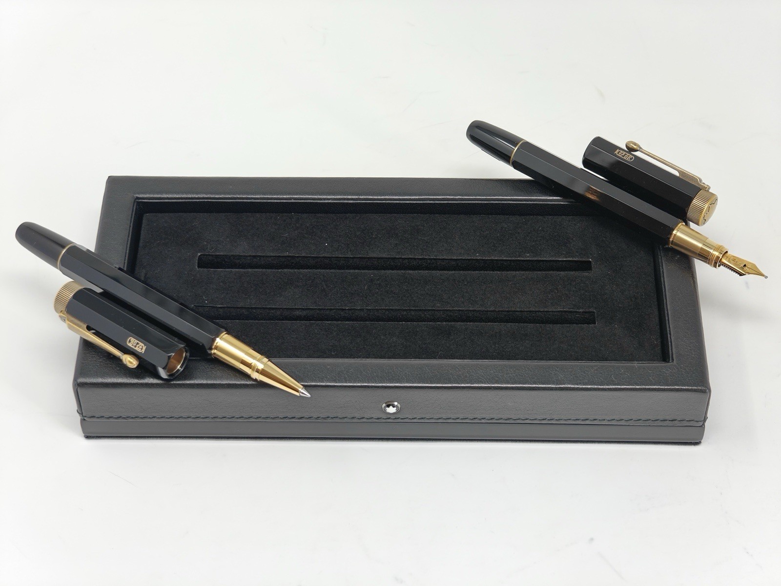 Montblanc Pen Tray Desk Meisterstuck Suede Leather Luxury RRP £550 11458 No Pen