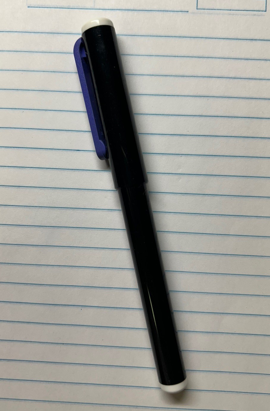 New Vintage 80s German Retro Black Plastic Fountain Pen Medium Iridium Nib