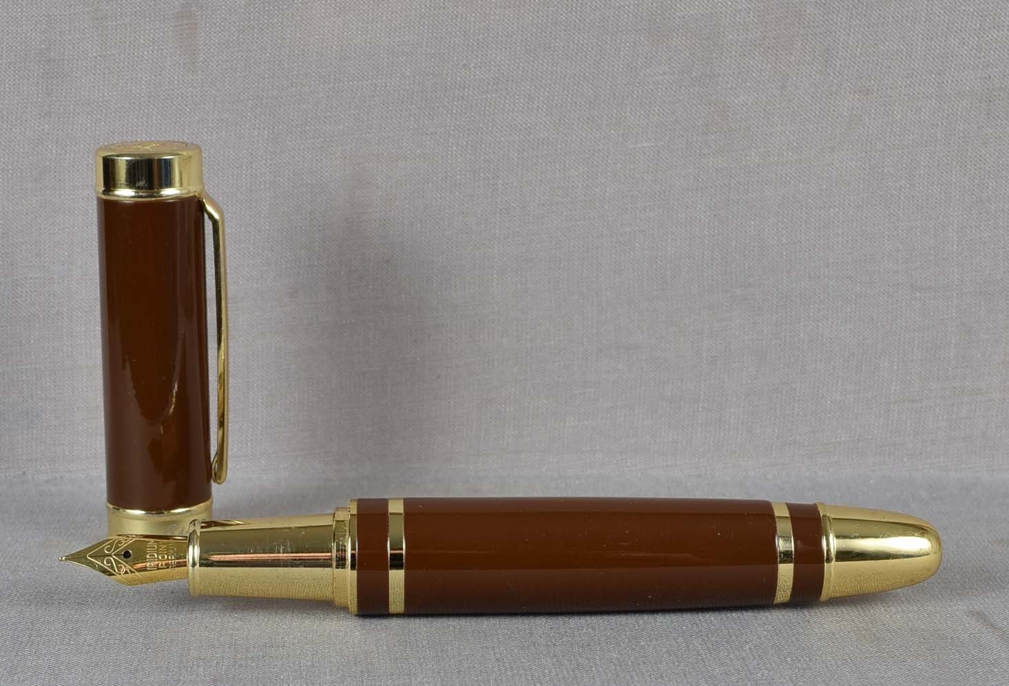 German FOUNTAIN PEN ENAMEL, iridium point, CONVERTER