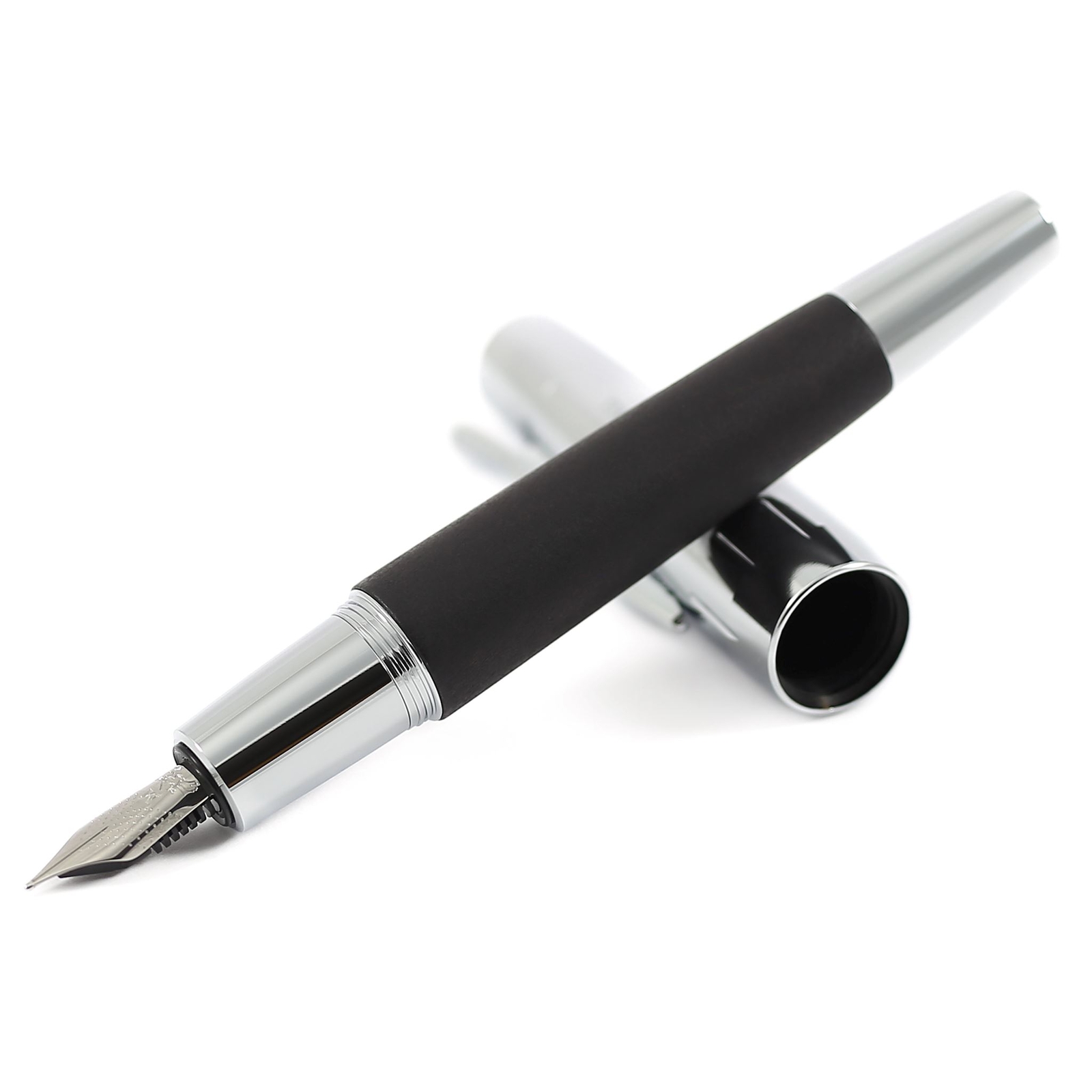 Faber-Castell e-motion Fountain Pen Wood & Polished Chrome – Black