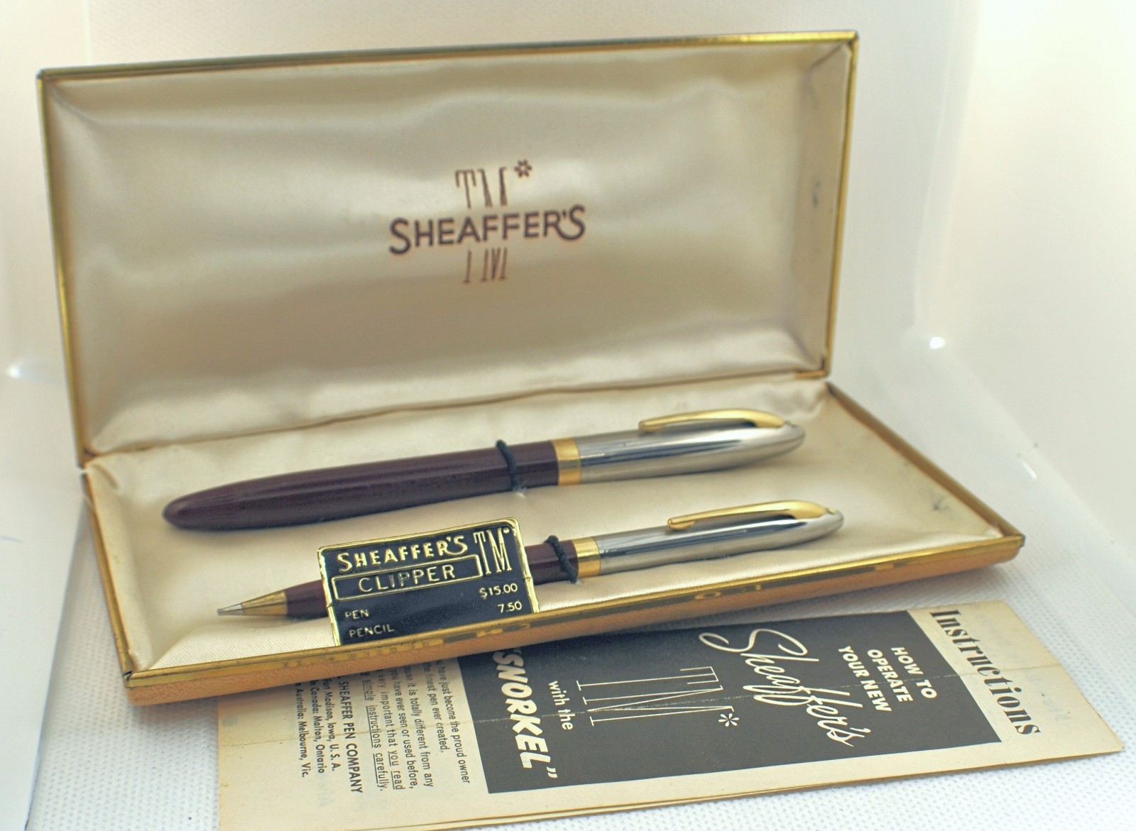 Very Nice 1st Yr Gold Tube Burgundy Clipper Set, M Point Palladium Nib, RESTORED