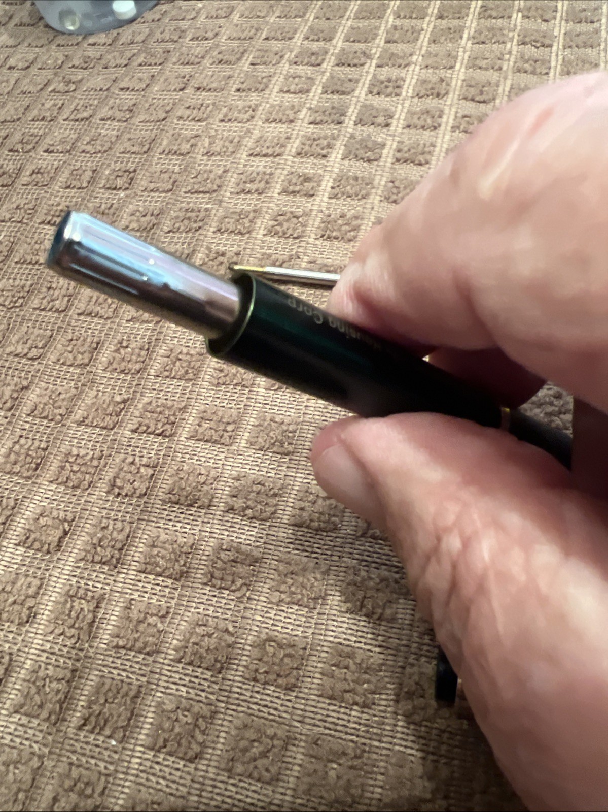 Vintage Twist Pen Unbranded Nice green Color. Dried Up Ink