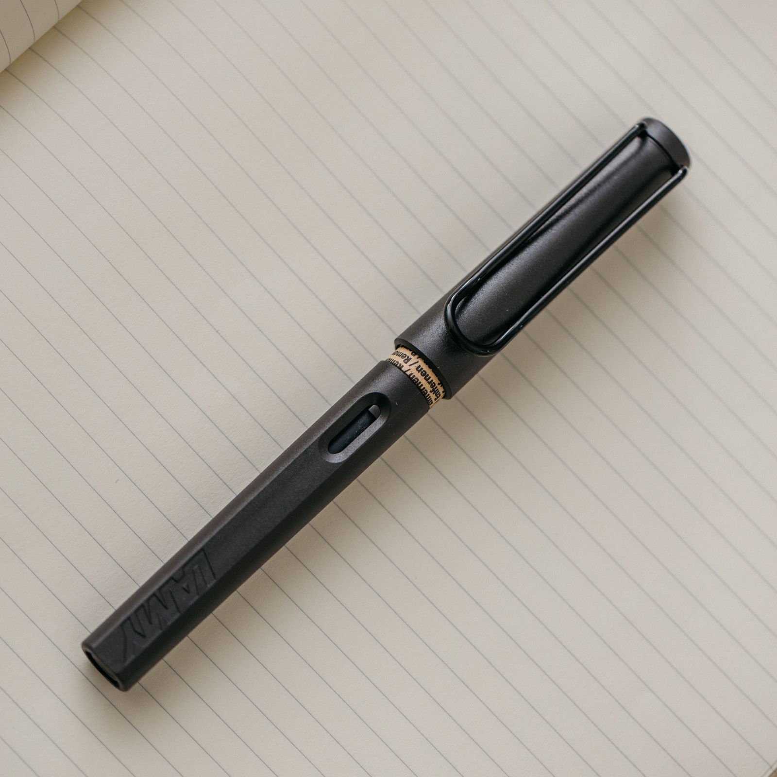 Lamy Safari Charcoal Matte Black Fountain Pen