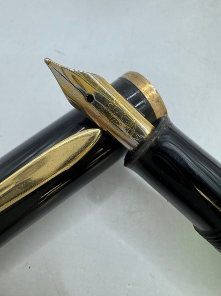 Pelikan 120 Vintage Fountain Pen 1955 Green Black Gold Piston Filler Germany