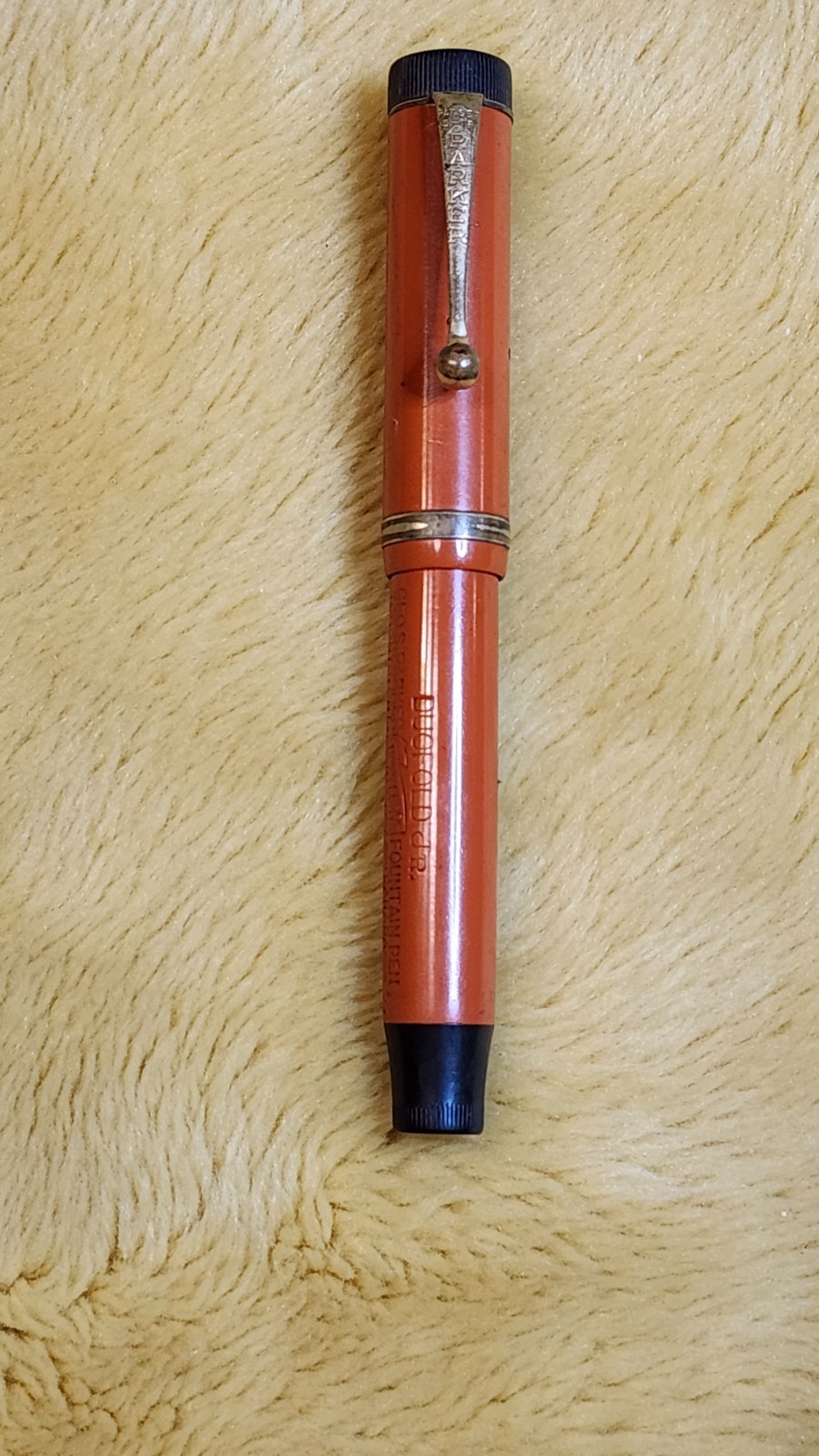 PARKER DUOFOLD JR. LUCKY CURVE FOUNTAIN PEN ORANGE 4 1/2″L