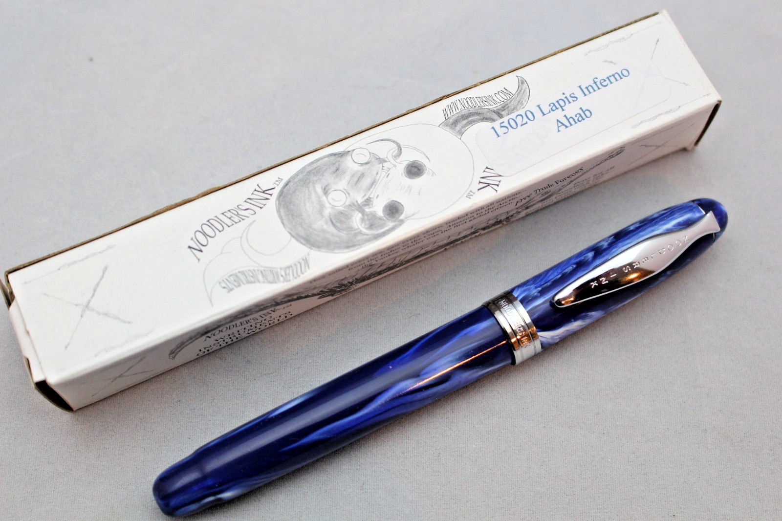 NOODLERS LAPIS INFERNO AHAB PISTON FLEX NIB FOUNTAIN PEN