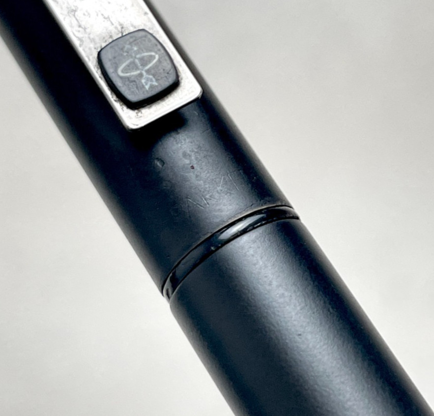 Vintage Parker 25 Fountain Pen in Matte Black Made in England BS057