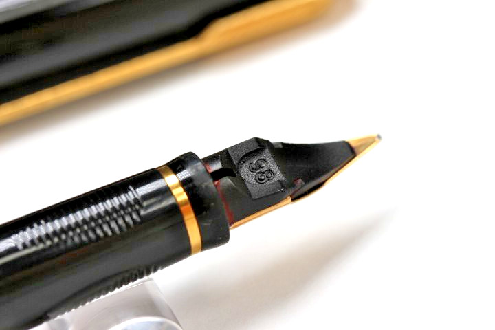 PARKER PREMIER FOUNTAIN PEN HAS CUSTOM GROUND NIB TO A MEDIUM REVERSE OBLIQUE