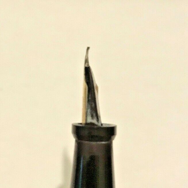 Very attractive Gold Filled stamped “1/40 14K” on unbranded Fountain Pen 14K nib