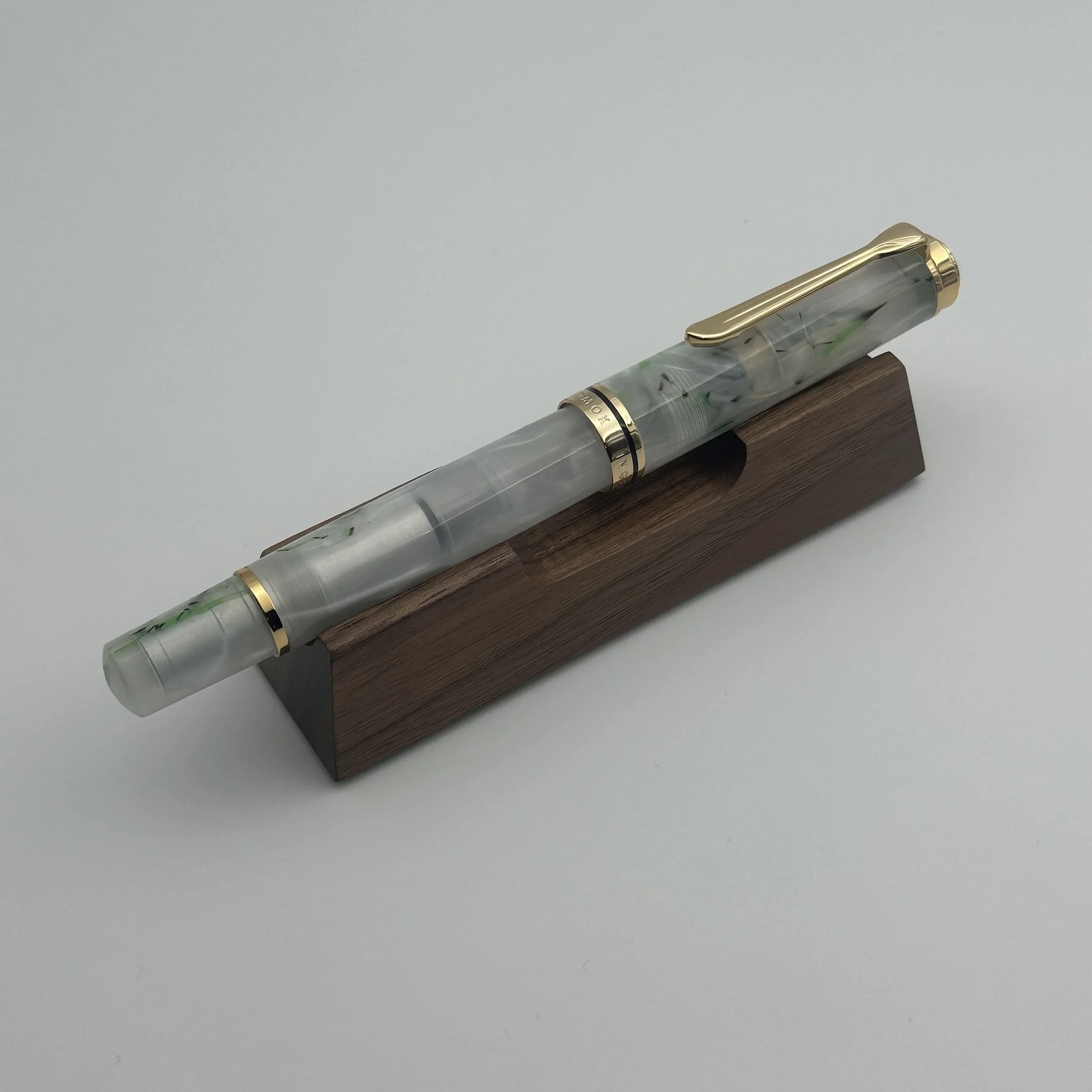 ADMOK M800 Acrylic Piston Fountain Pen BOCK/Schmidt Nib 0.4-1.0mm Students Gift
