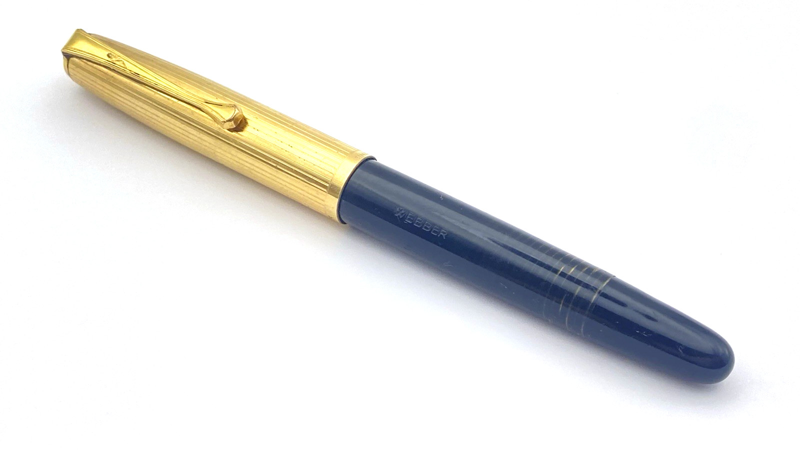VINTAGE WEBBER 54 FOUNTAIN PEN IN BLACK AND GOLD SPRINGY 14K GOLD FINE NIB ITALY