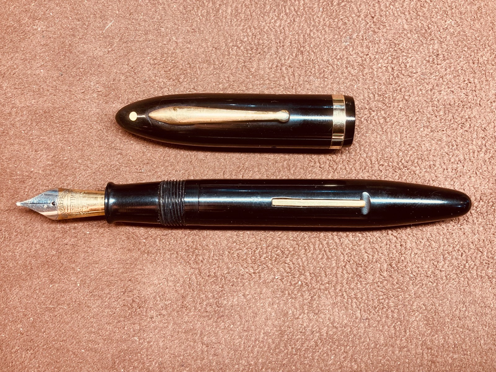 SHEAFFER 1000 OVERSIZE LIFETIME BALANCE FOUNTAIN PEN IN BLACK