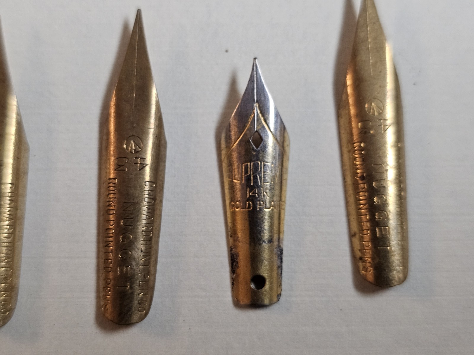 Lot Of 3 Assorted Calligraphy Writing Fountain Dip Pens w/ 24 Nibs Vintage