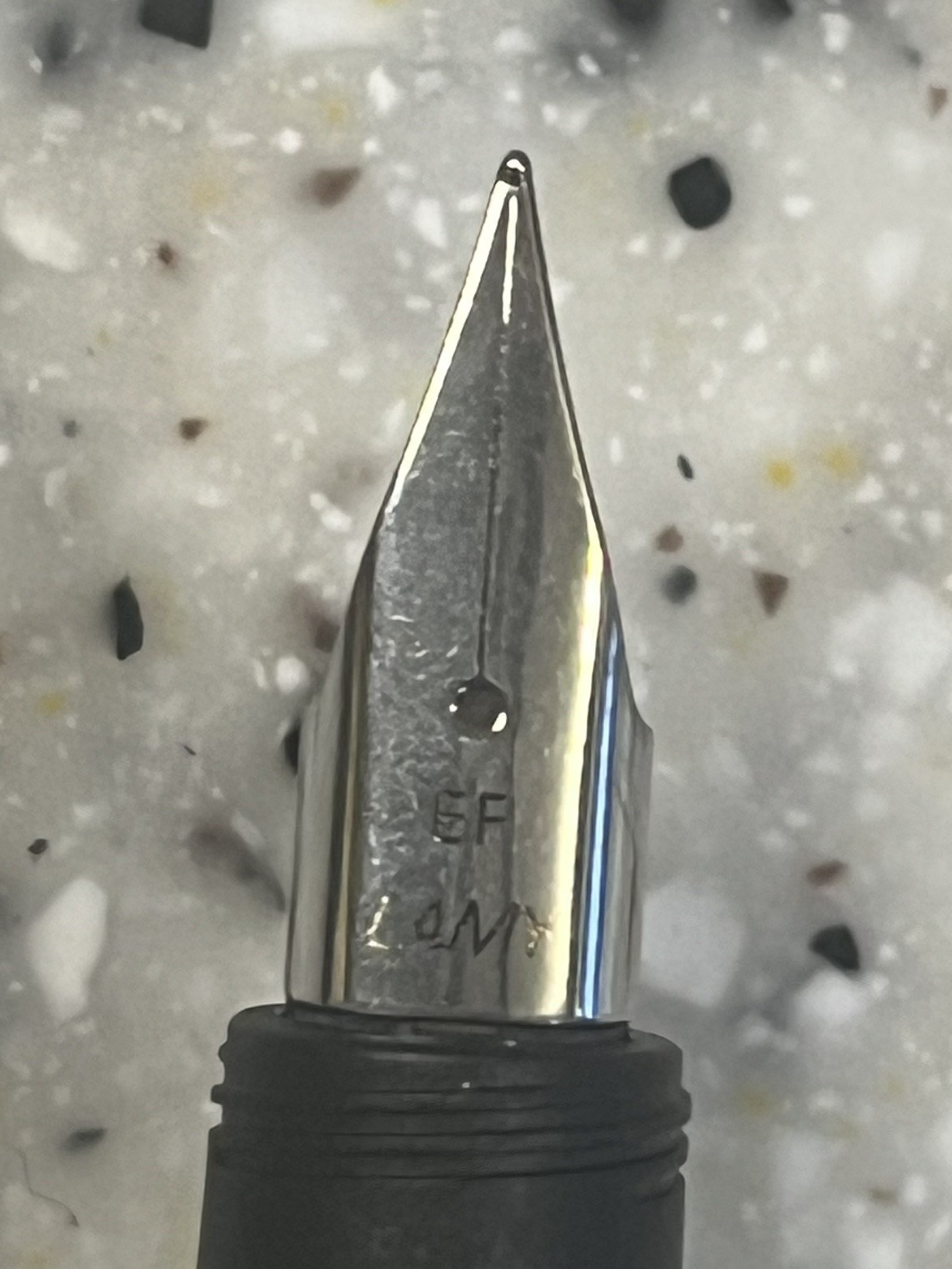 Lamy Accent AL 096 fountain pen – EF nib – new in original box – rubber grip