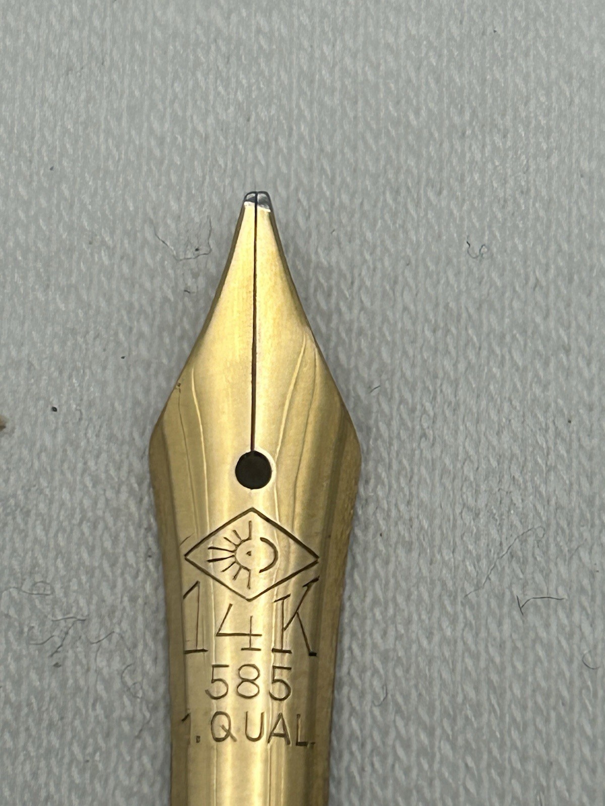 Vintage Nib, 14C Medium, unbranded-VG Condition