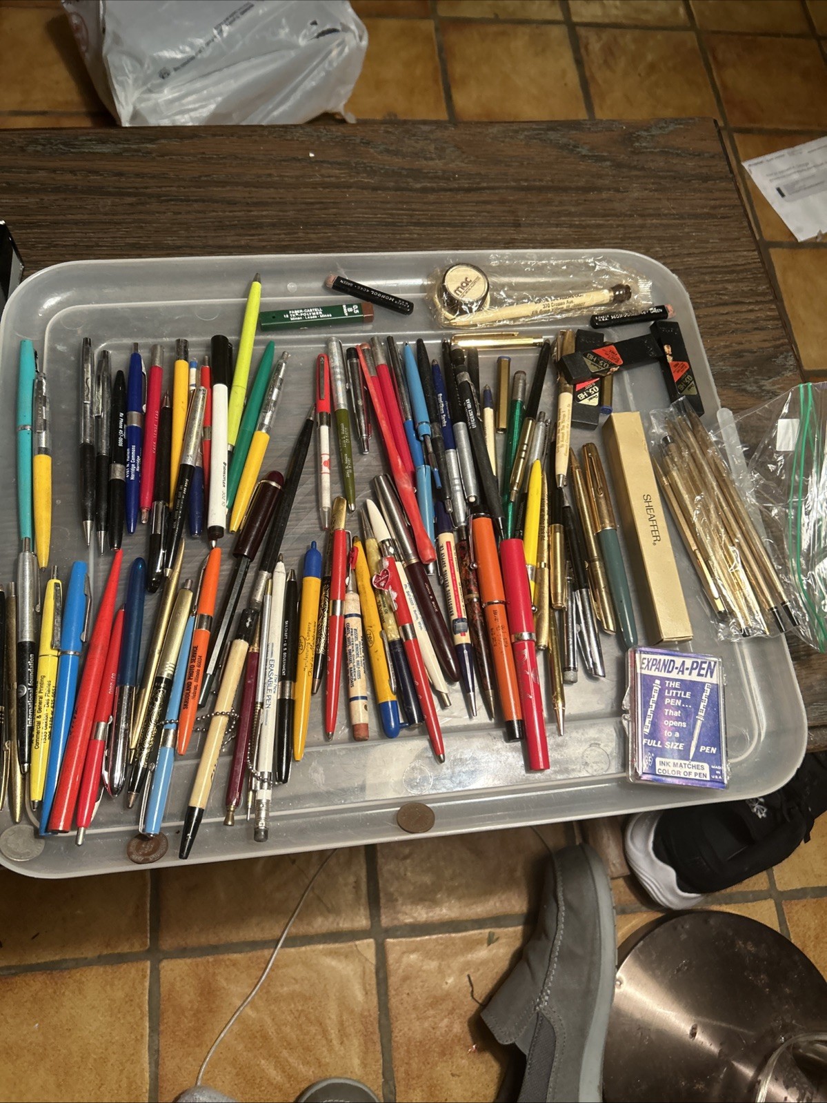 VINTAGE LOT OF 50+PENS & PENCILS FOR PARTS & REPAIR