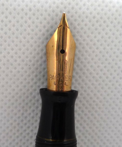 Parker Vintage 1946 Vacumatic Black Fountain pen– working–fine