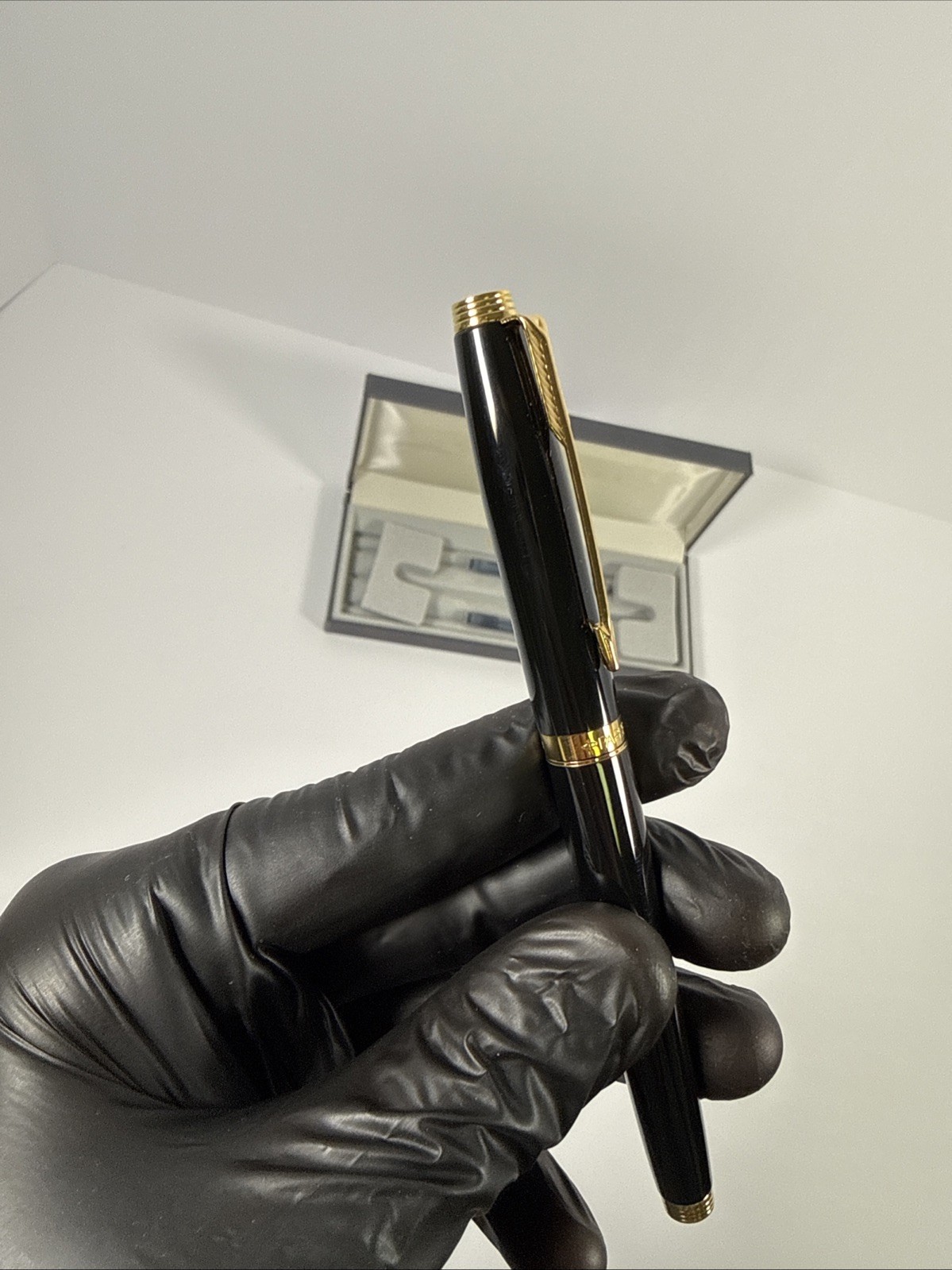 Rare Parker France IIIQ 18k 750 M – Fountain Pen – UNUSED