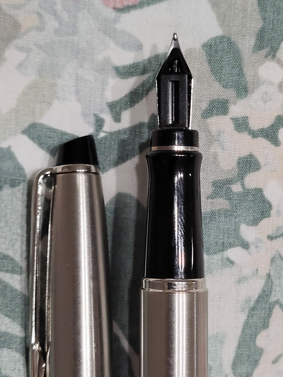 Waterman Expert Stainless Steel Fountain Pen Stainless Steel Medium Nib France