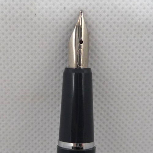 Waterman Flash Cartridge Fill Pen-Gray-medium point-made in France-Open Nib