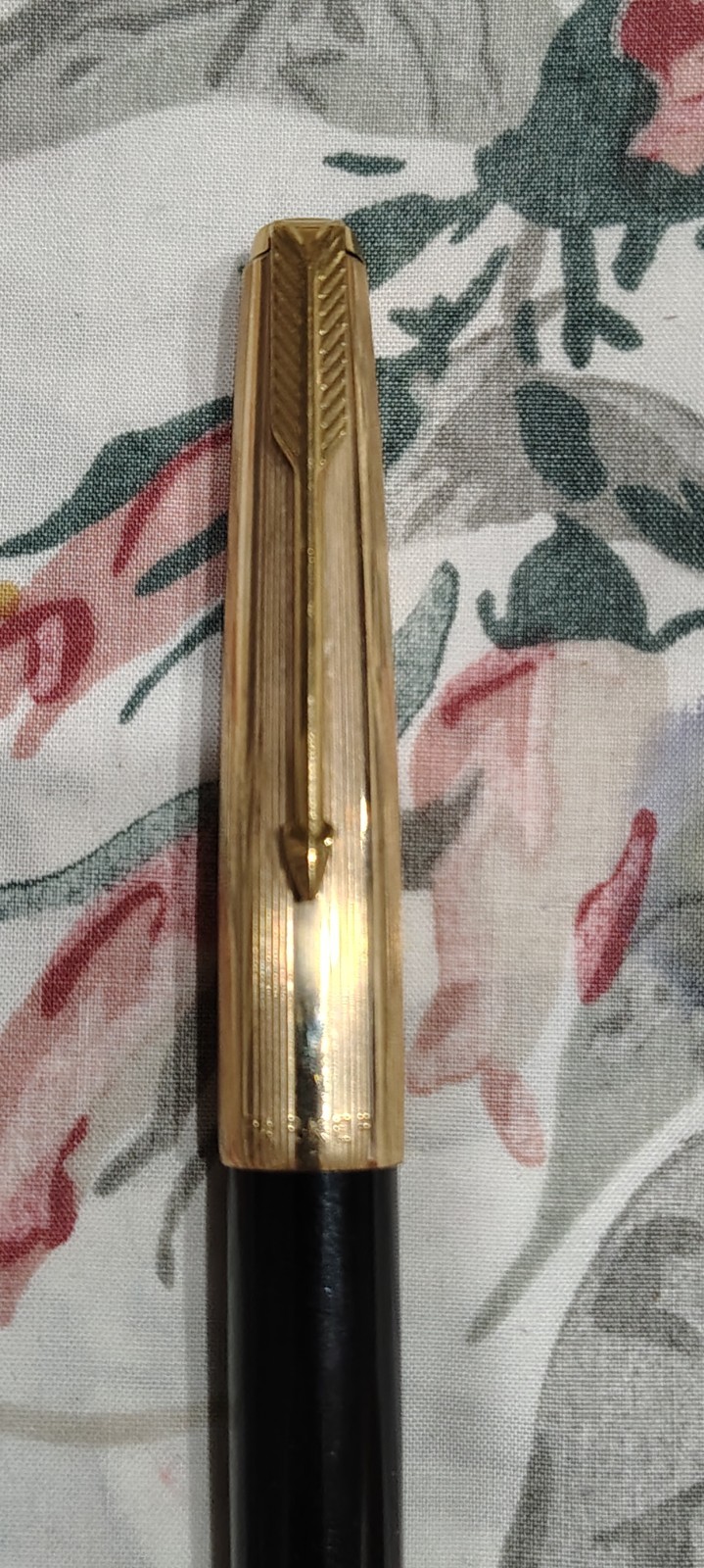 Parker 51 Gold Filled 1/1 12k GF Cap Black Barrel Fountain Pen Fine 14k Gold Nib