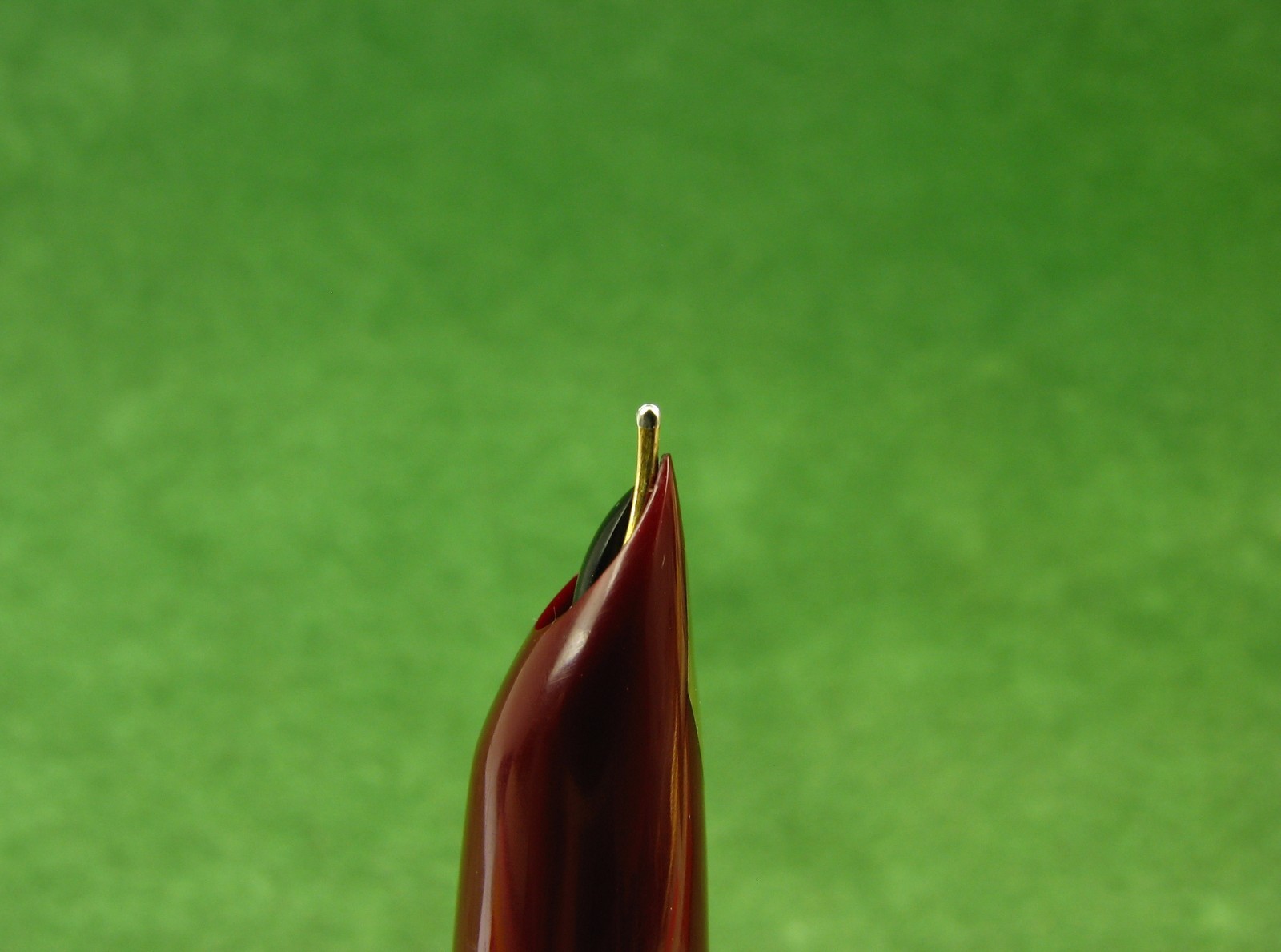 Vintage KIN SIN Fountain Pen 12K Gold Nib China 60s